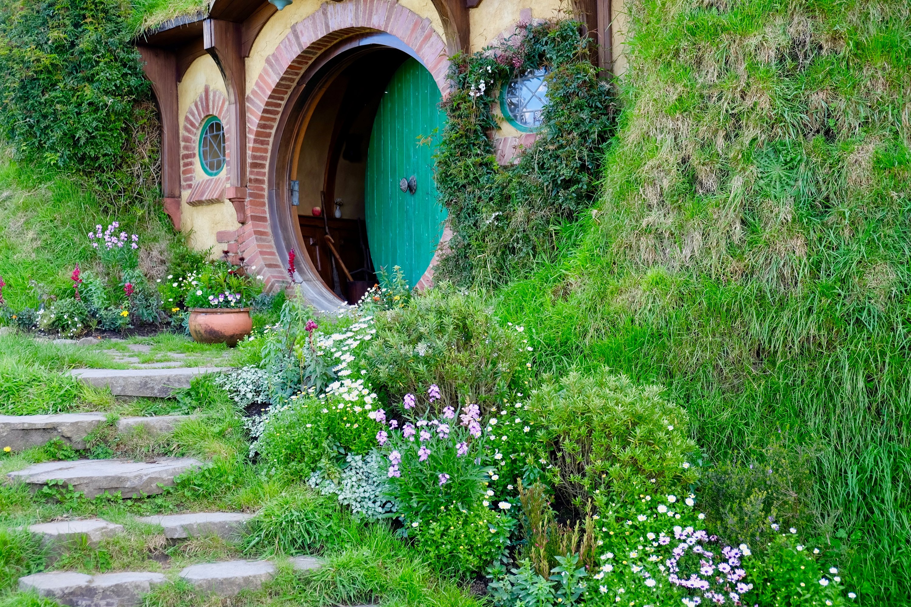 DSCF5848 Hobbiton: Bag end - Bilbo's place.